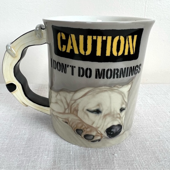 Brett Longly I Don’t Do Mornings Yellow Lab Mug 3D with Collar Handle - Picture 2 of 7